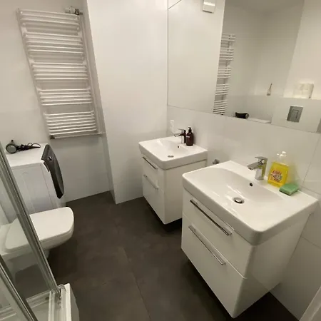 Fantastic-inn - Szczygla Varşova